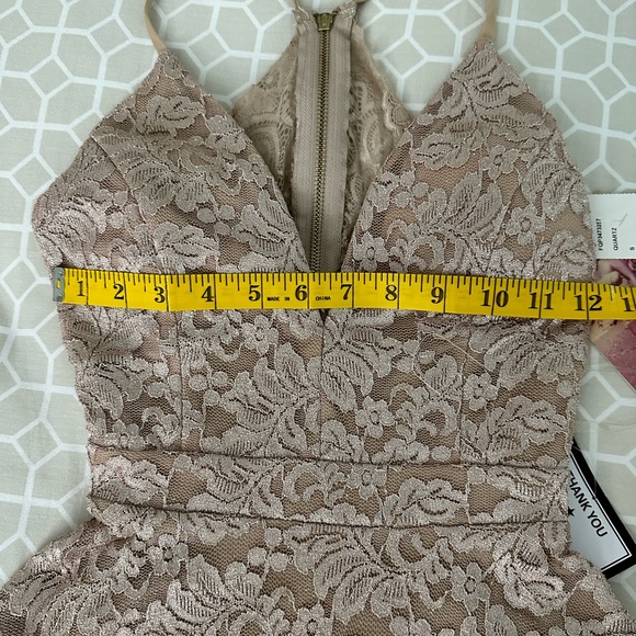 NWT Emerald Sundae by Macy’s khaki lace shimmer mini dress with zip up back - Picture 15 of 17